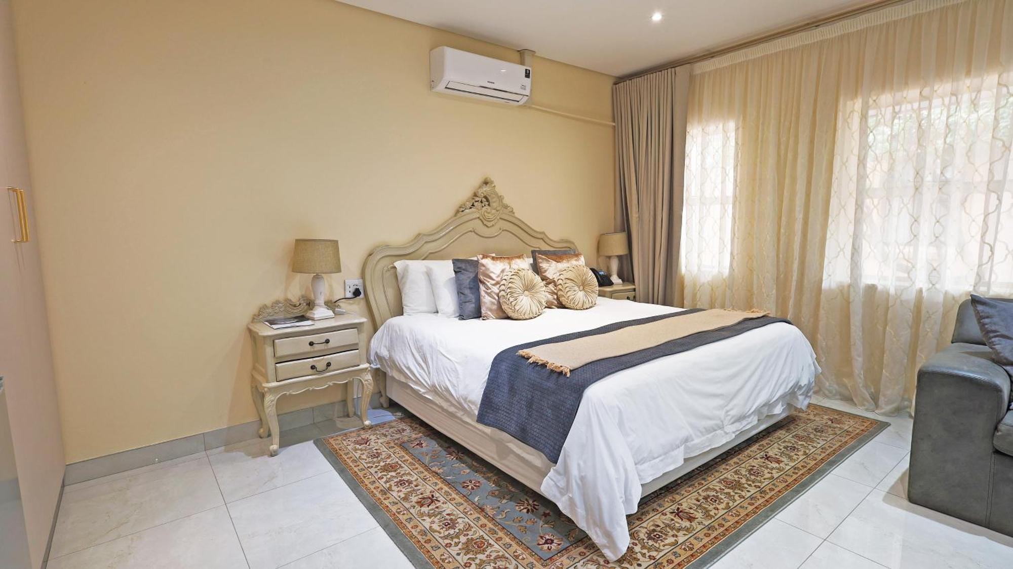 Qurtuba Hotel And Spa Sandown Экстерьер фото